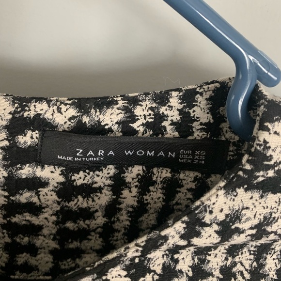 Zara Plaid Houndstooth Ruffle Sleeve Dress - Picture 3 of 4